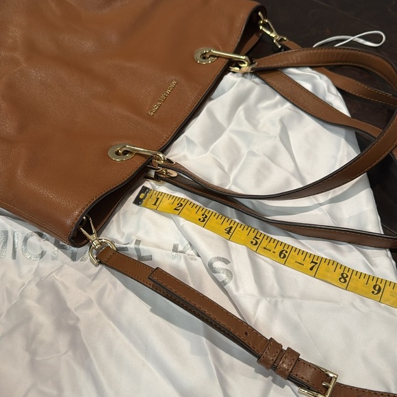 Michael Kors raven Brown Leather Tote Bag with crossbody EUC - Picture 14 of 16